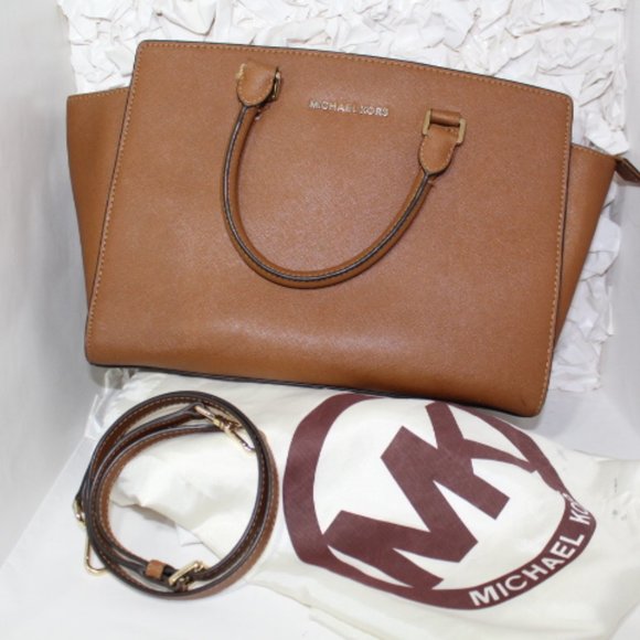 Michael Kors Handbags - Michael Kors Large Selma Satchel